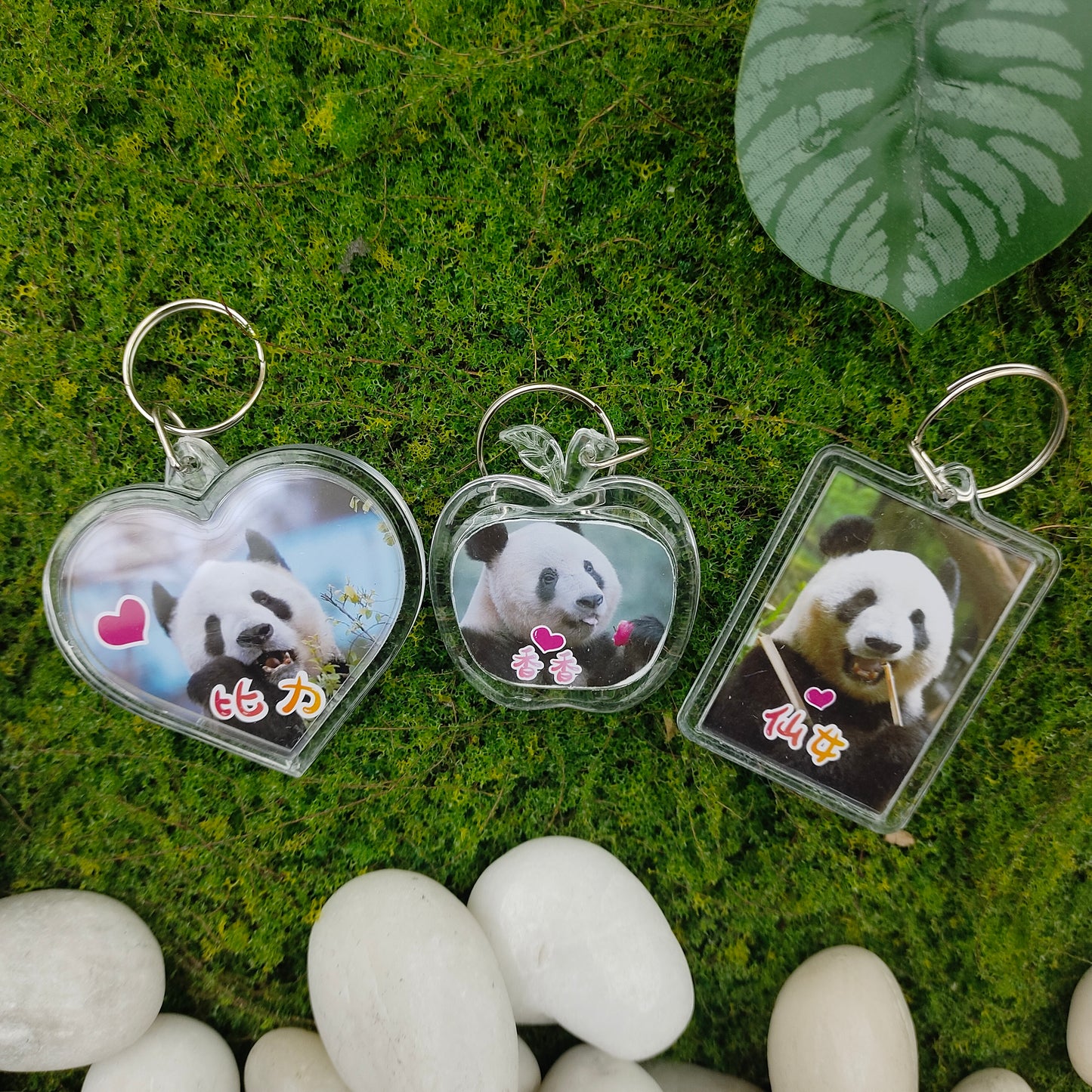 キーホルダーとマグネット