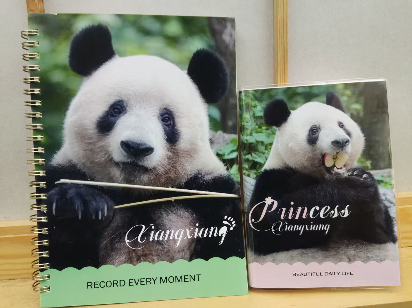 シャンシャン 手帳+ペン