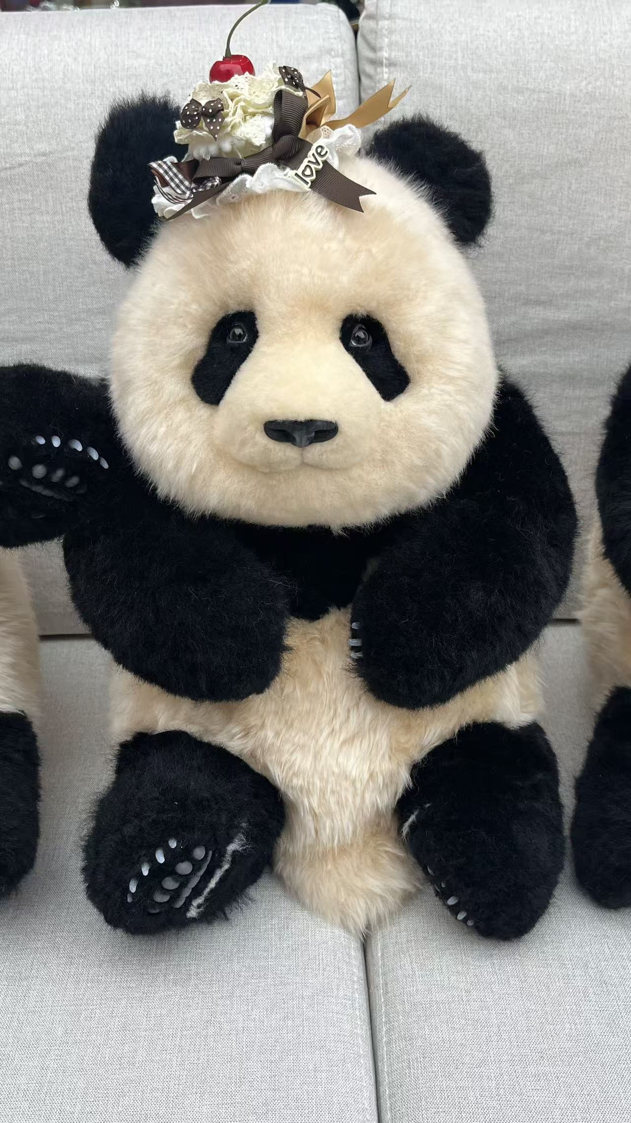 【新商品】シャンシャン（座り姿）リアルぬいぐるみ